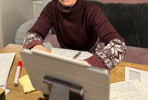 Gewerbe, Steuern, Versicherungen – wir zeigen dir, wie du dein Business solide aufstellst. 